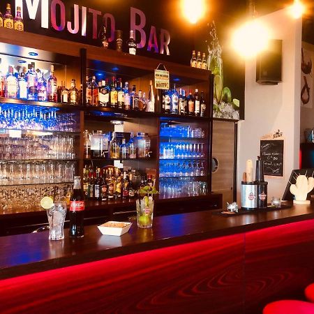 Comfort Hotel Orleans Olivet Provinces Экстерьер фото